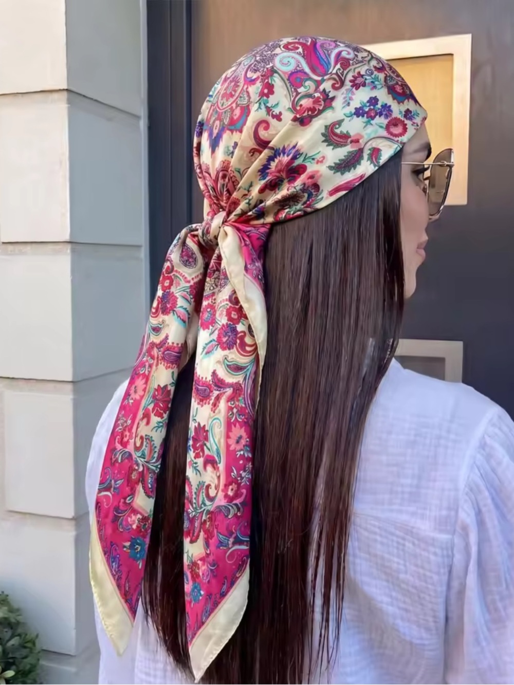 Kohl's Paisley Headscarf in Red and Cream